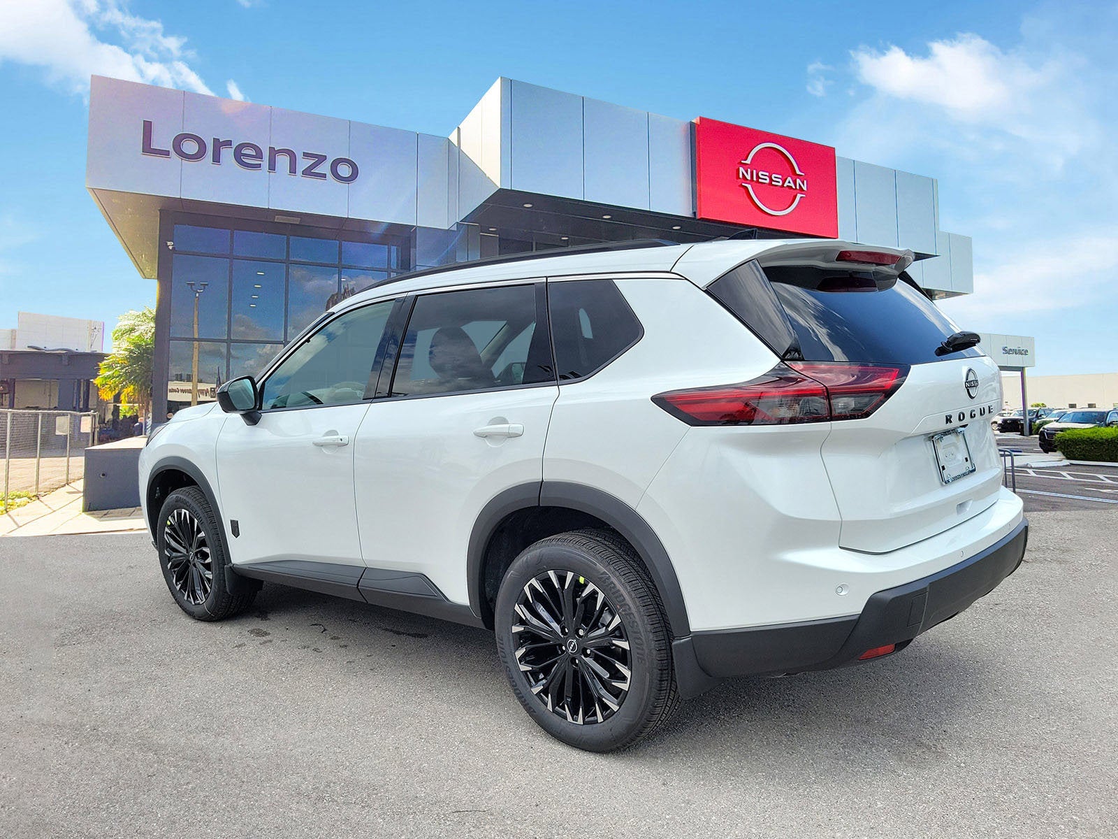 2026 Nissan Rogue Dark Armor™