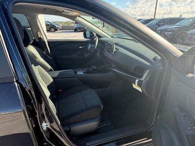 2027 Nissan Rogue SV