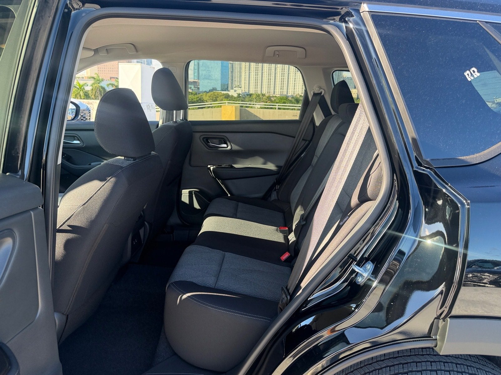 2027 Nissan Rogue SV