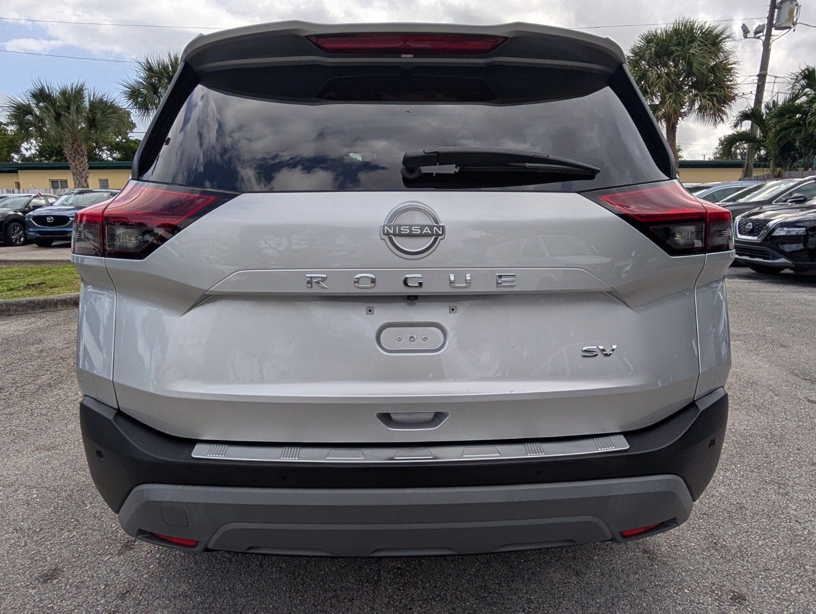 2022 Nissan Rogue SV