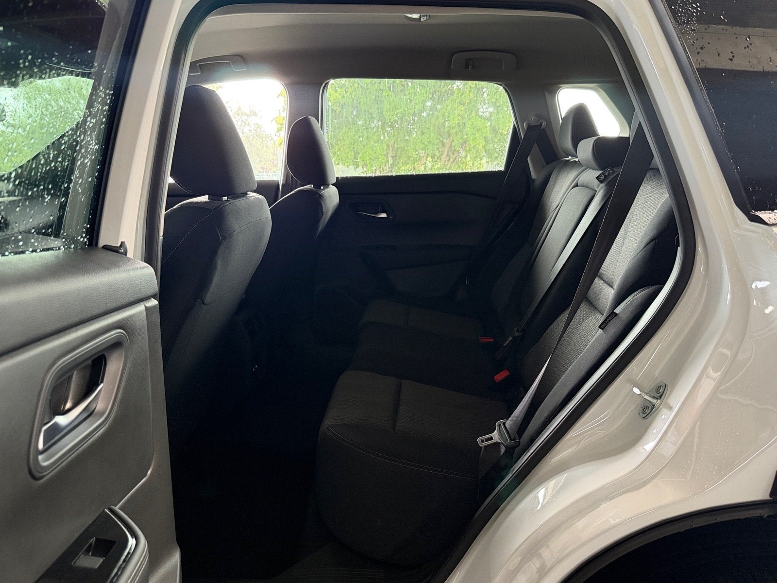 2027 Nissan Rogue SV