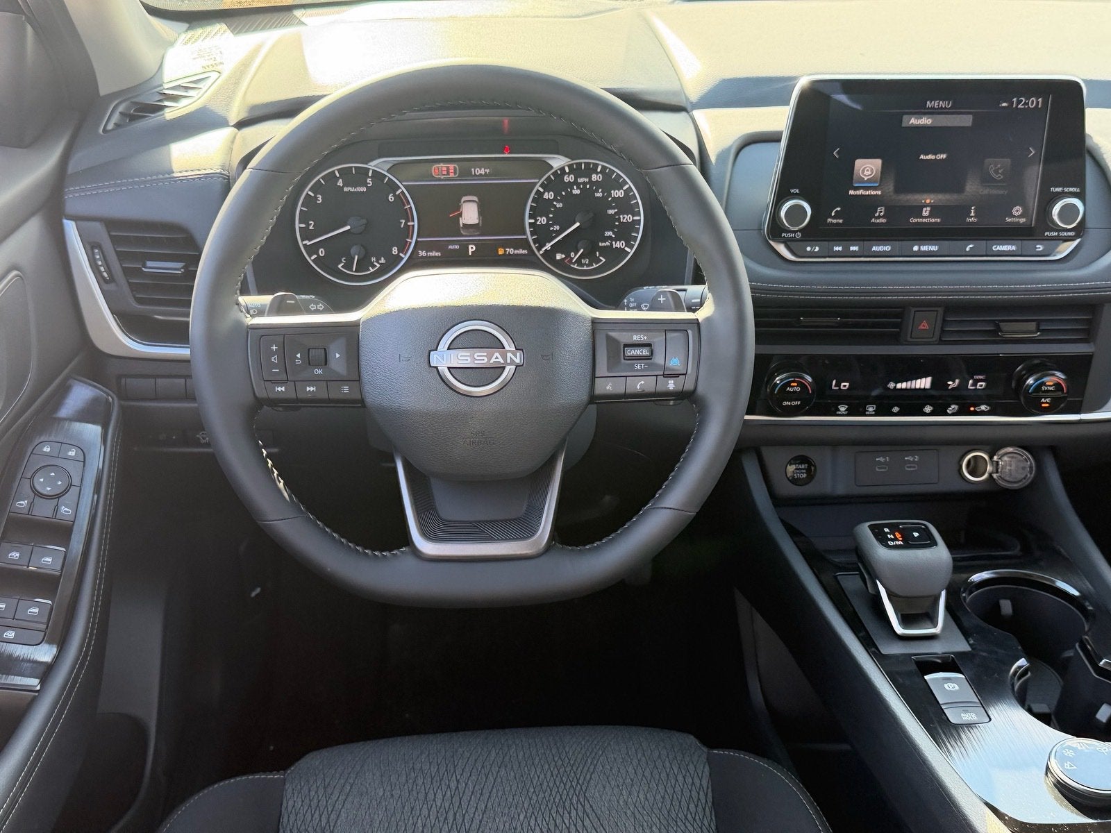 2026 Nissan Rogue SV