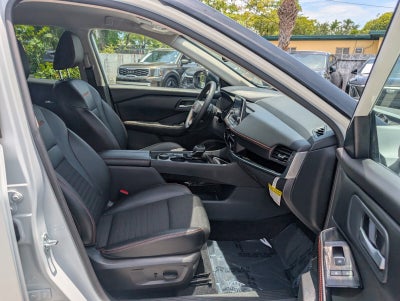 2025 Nissan Rogue Rock Creek®