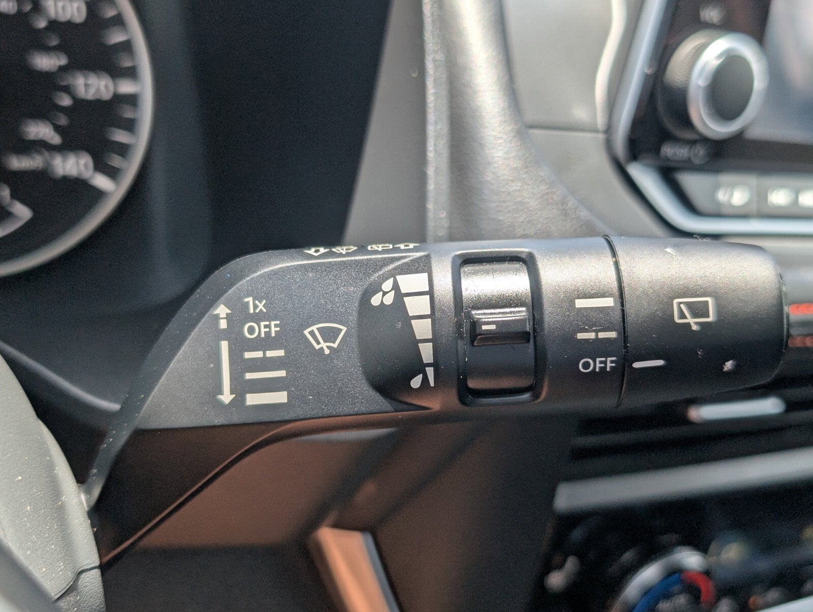 2025 Nissan Rogue Rock Creek®