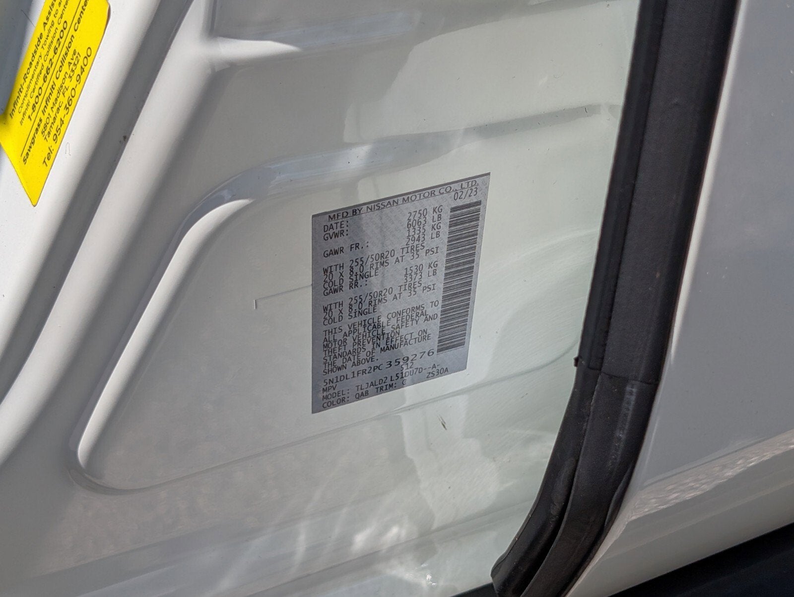 2023 INFINITI QX60 LUXE