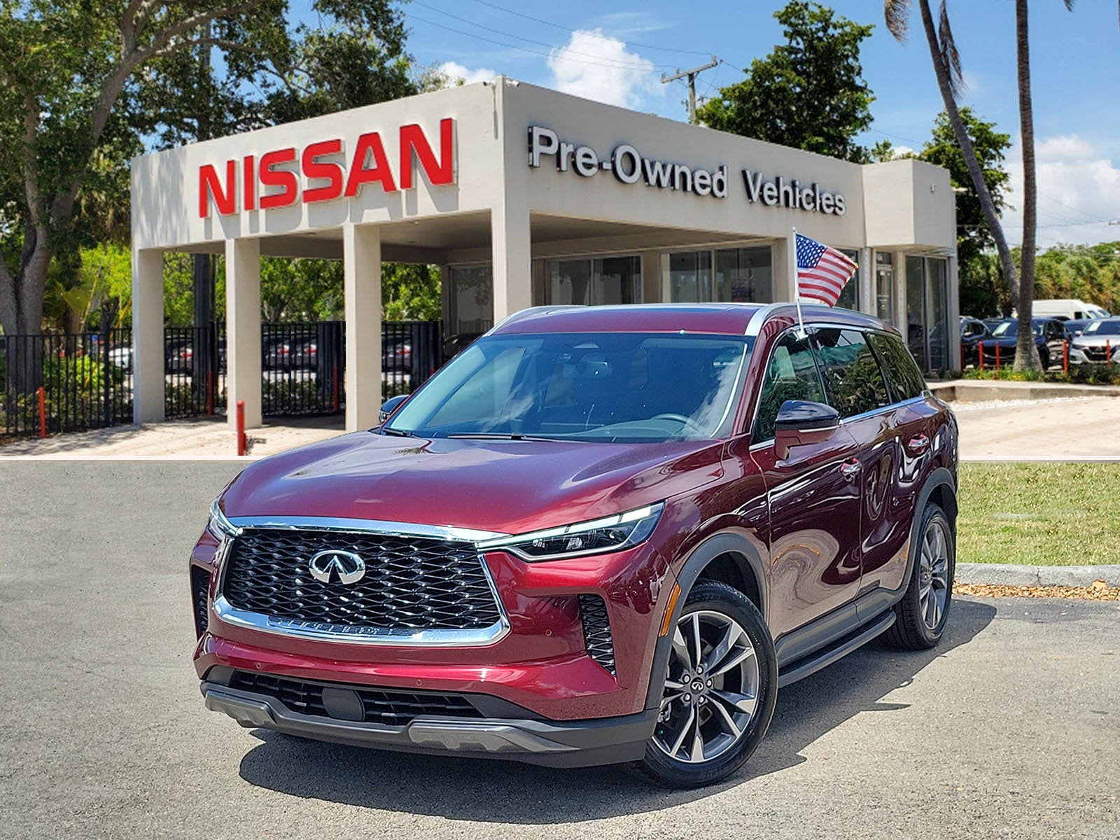 2022 INFINITI QX60 LUXE