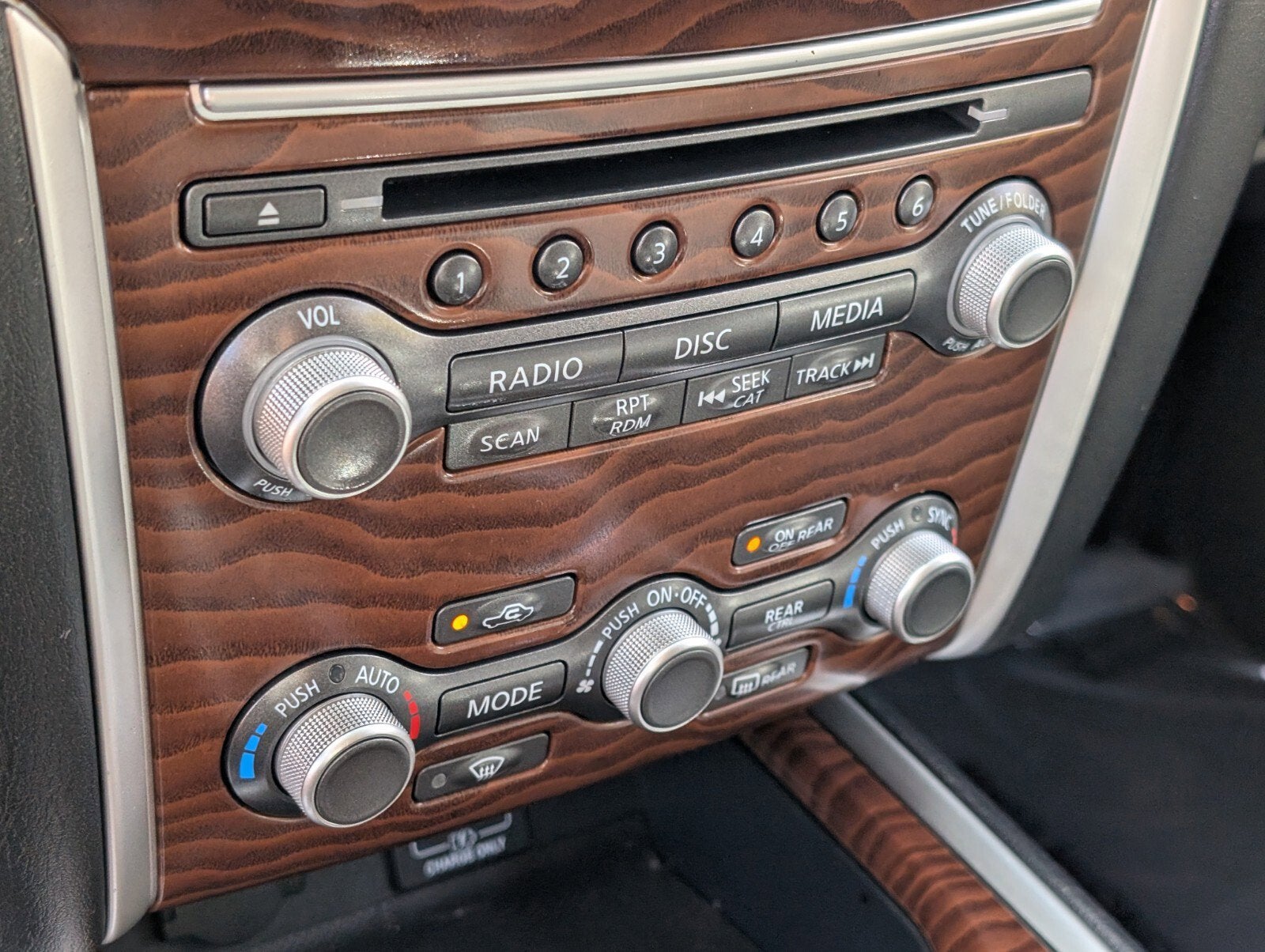 2019 Nissan Pathfinder Platinum