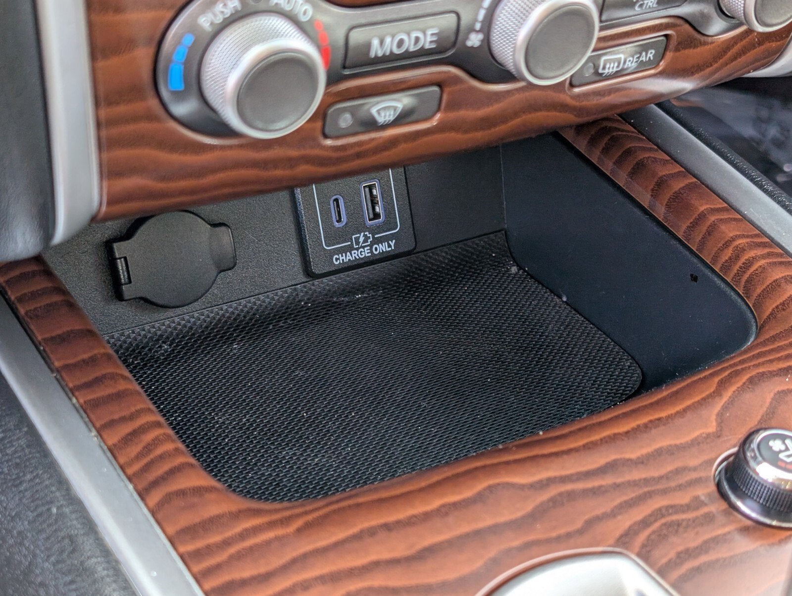 2019 Nissan Pathfinder Platinum