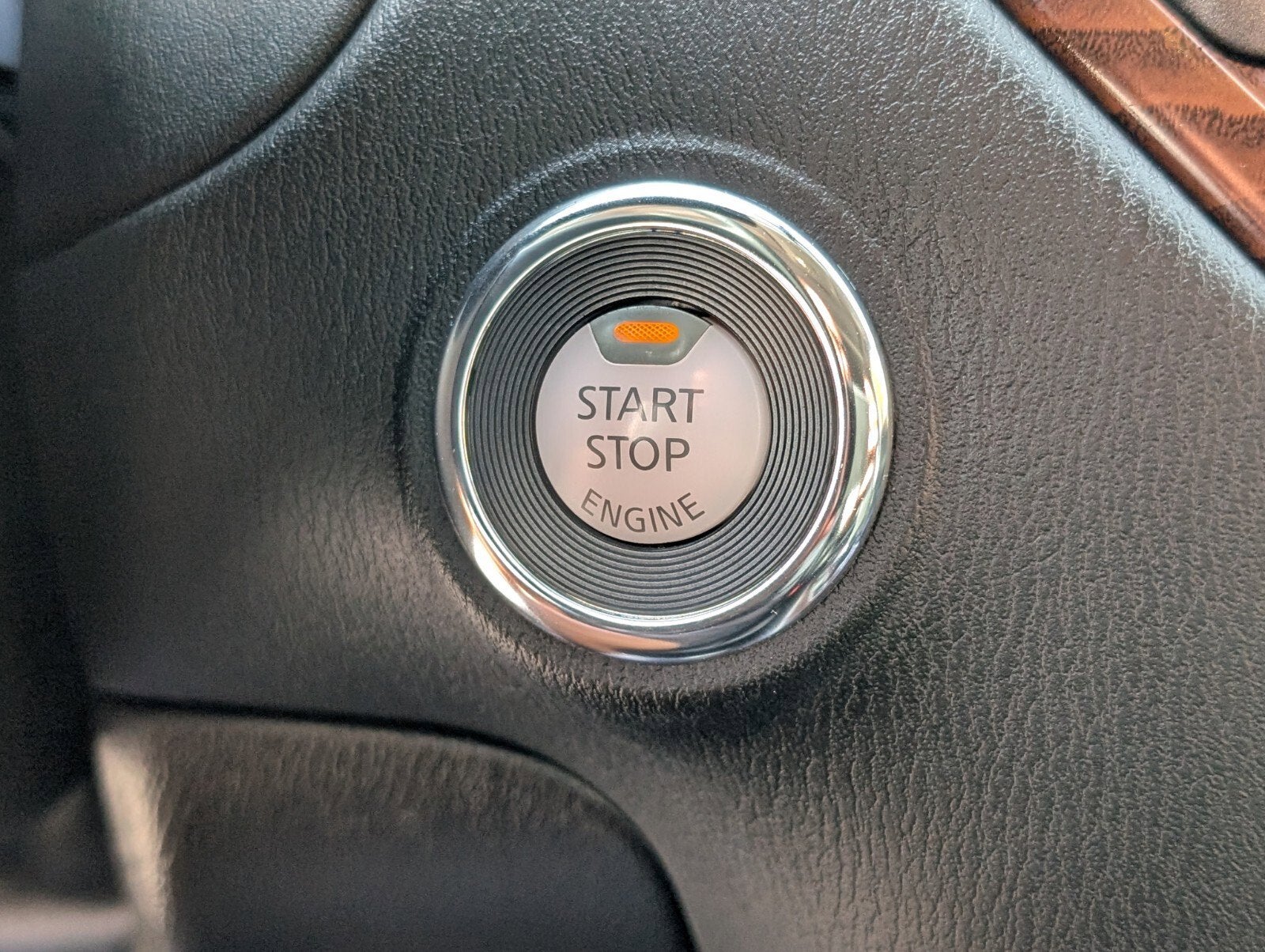 2019 Nissan Pathfinder Platinum