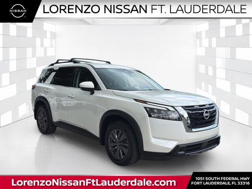 2024 Nissan Pathfinder SV
