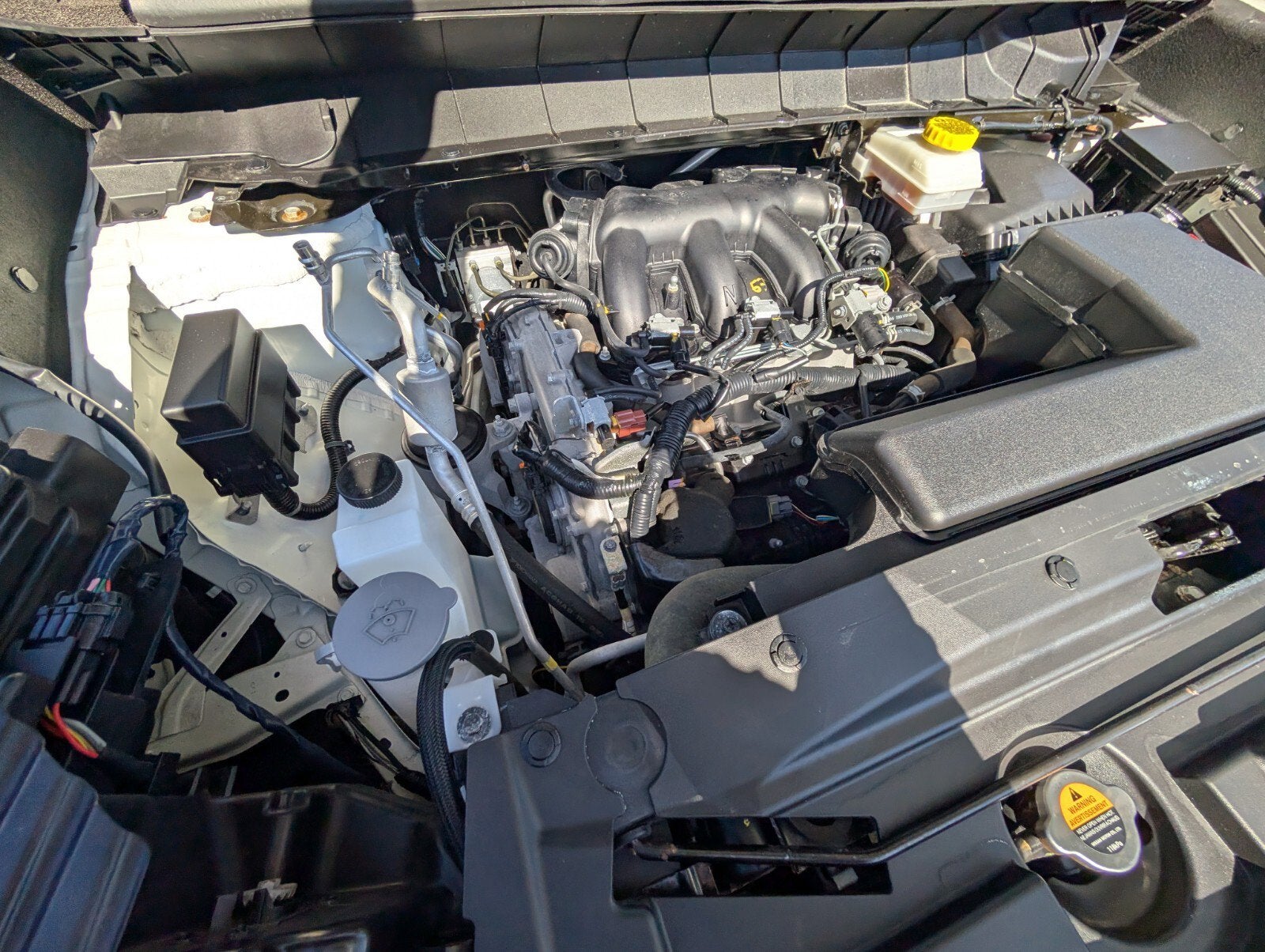 2023 Nissan Pathfinder SV