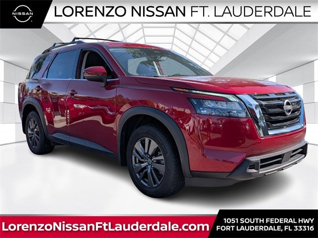 2023 Nissan Pathfinder SV
