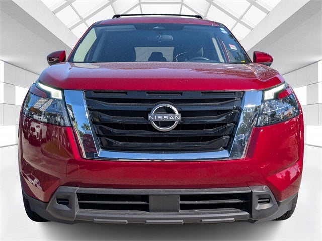 2023 Nissan Pathfinder SV