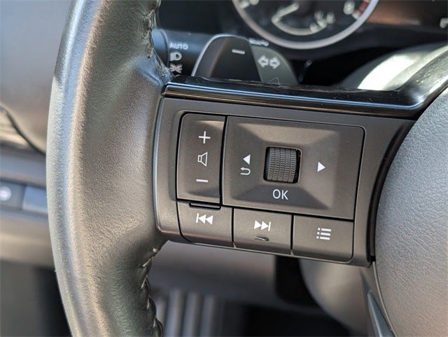 2023 Nissan Pathfinder SV