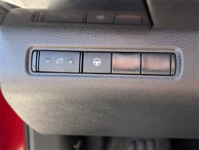 2023 Nissan Pathfinder SV