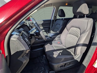 2023 Nissan Pathfinder SV