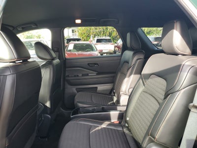 2023 Nissan Pathfinder Rock Creek