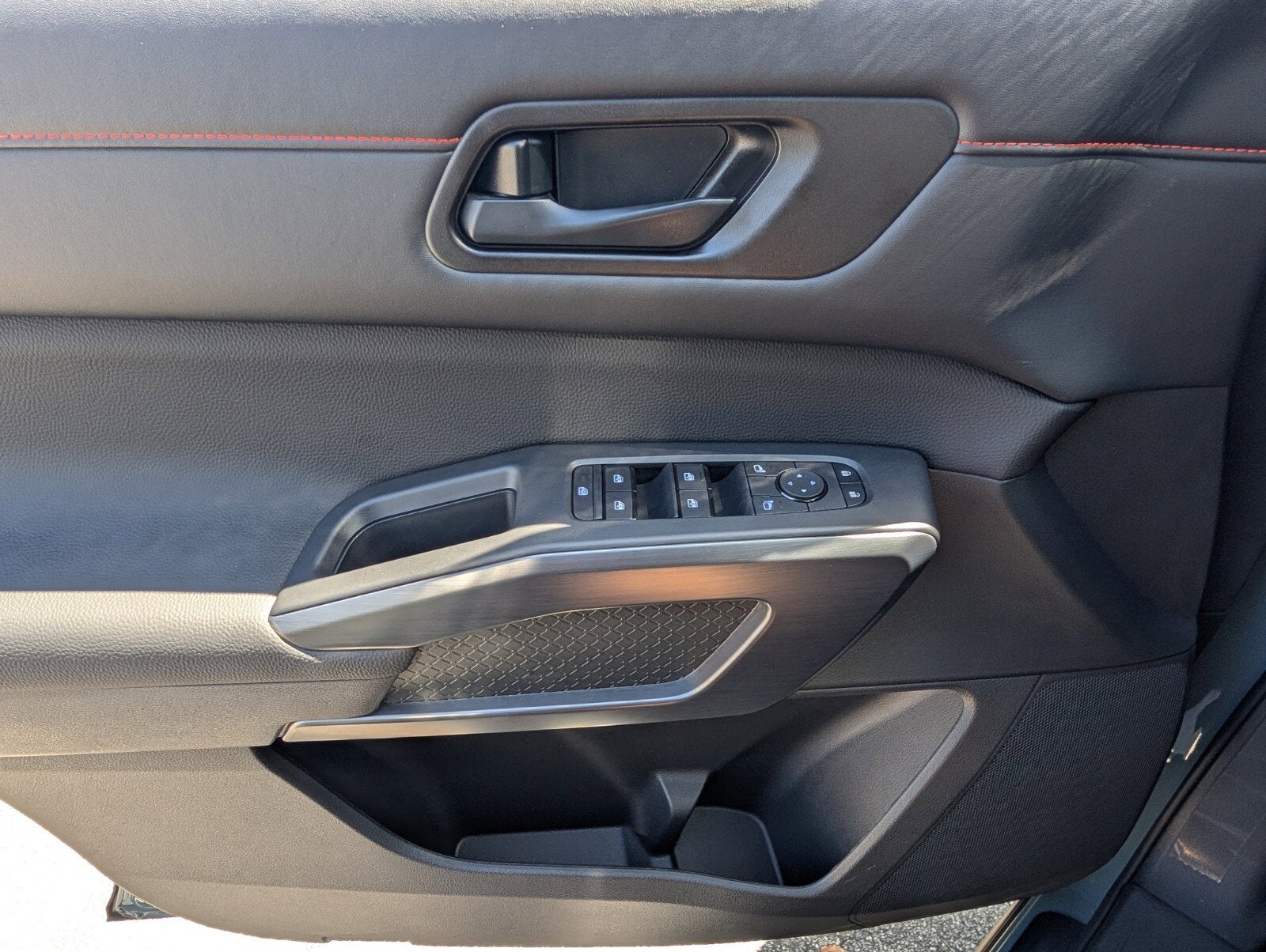 2026 Nissan Pathfinder Rock Creek®