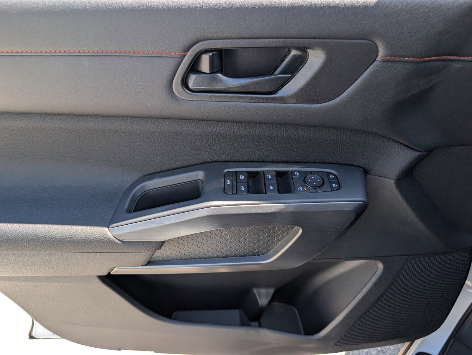 2026 Nissan Pathfinder Rock Creek®