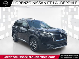 2025 Nissan Pathfinder Platinum