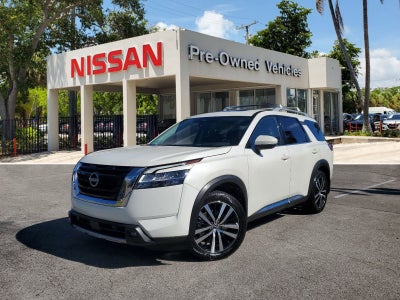 2023 Nissan Pathfinder Platinum