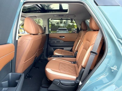 2026 Nissan Pathfinder Platinum