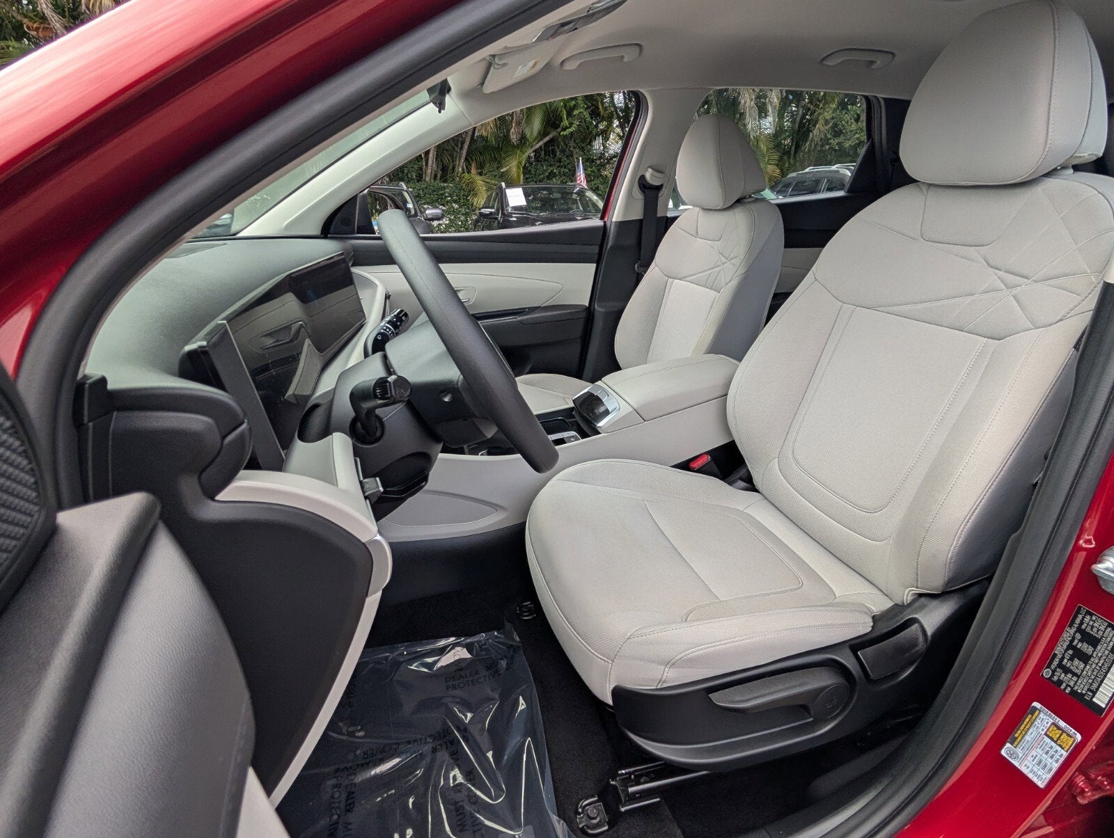 2025 Hyundai Tucson SE