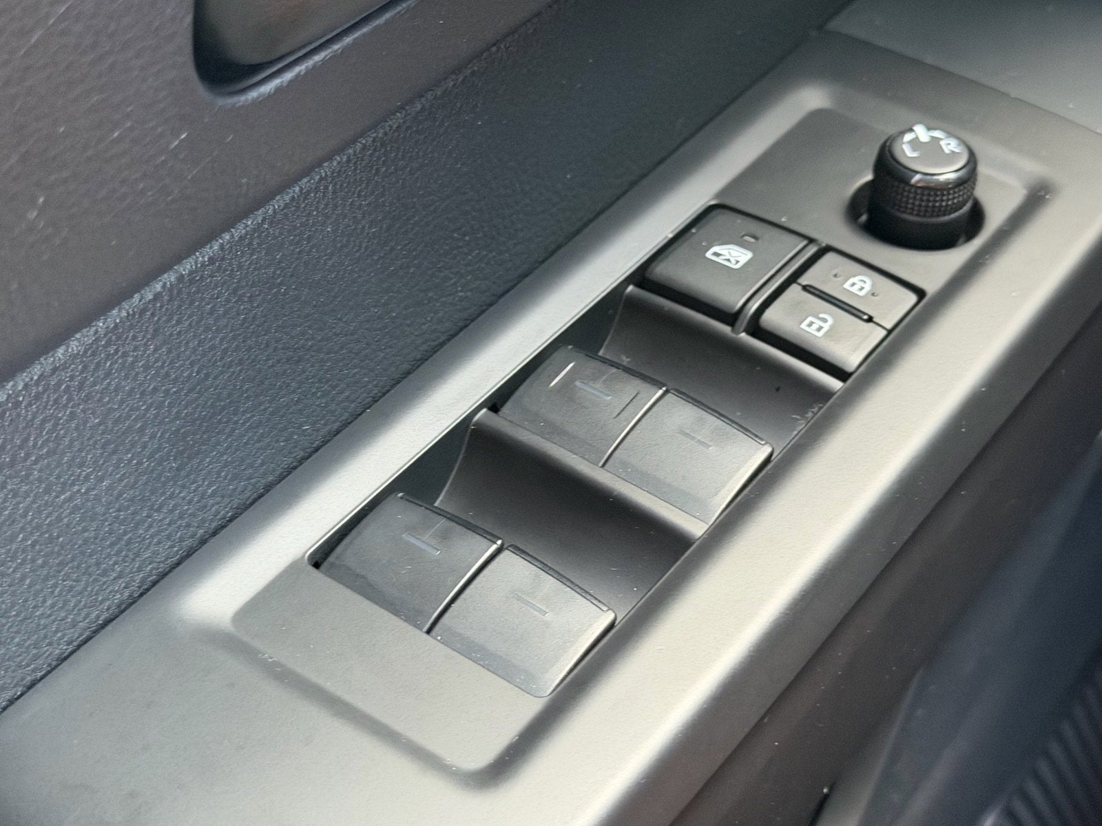 2023 Toyota Tundra 4WD SR