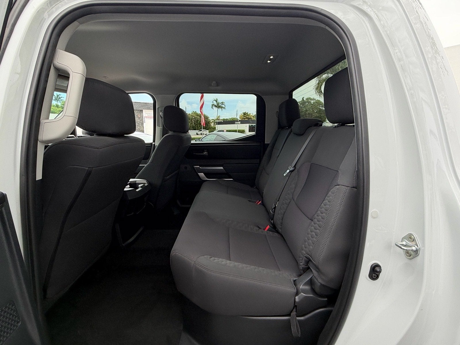 2023 Toyota Tundra 4WD SR5