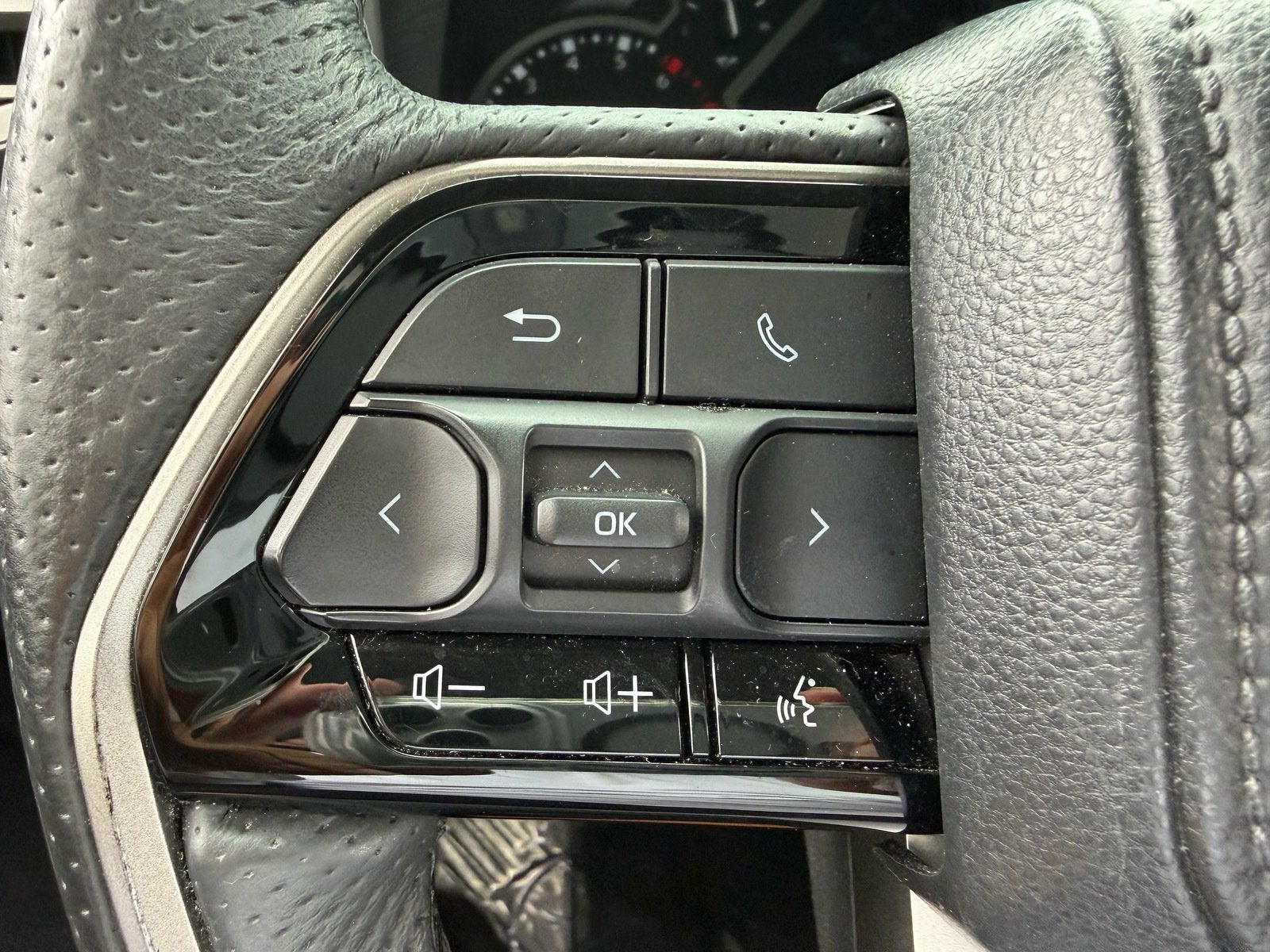 2023 Toyota Tundra 4WD SR5