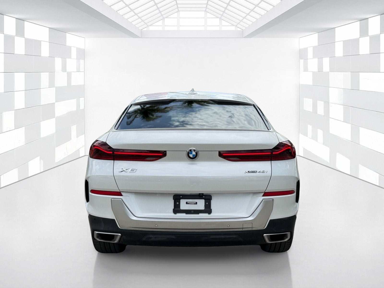 2023 BMW X6 xDrive40i