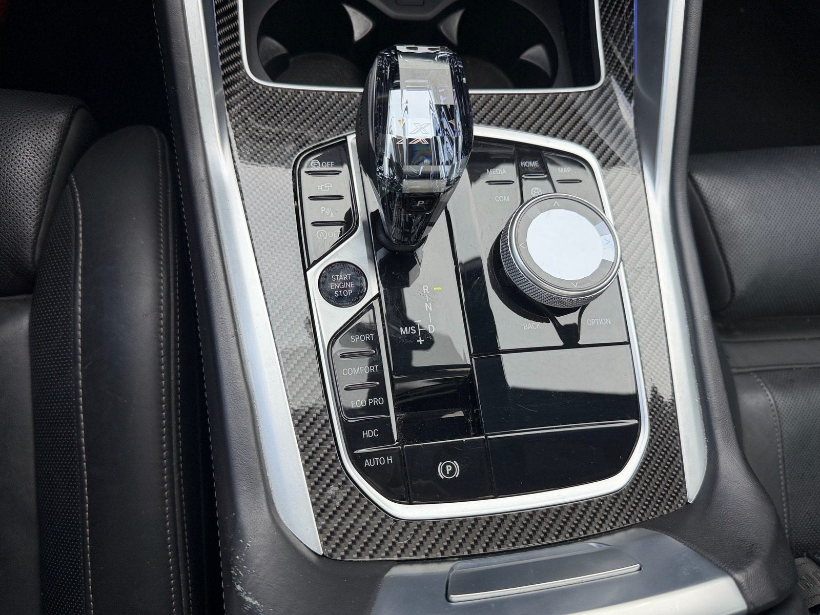 2023 BMW X6 M50i