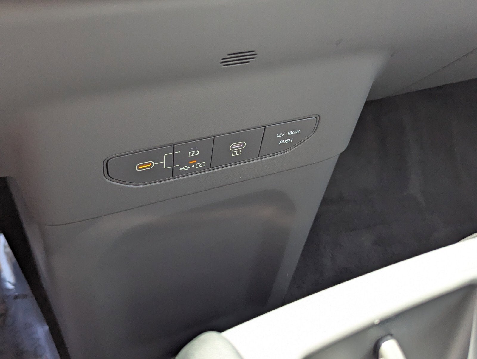 2026 Kia EV9 Light Long Range