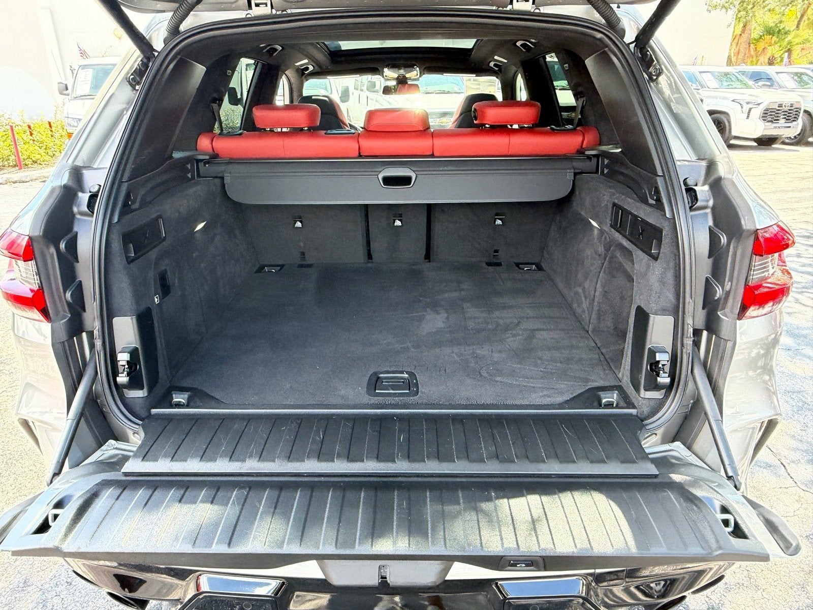 2022 BMW X5 M Base