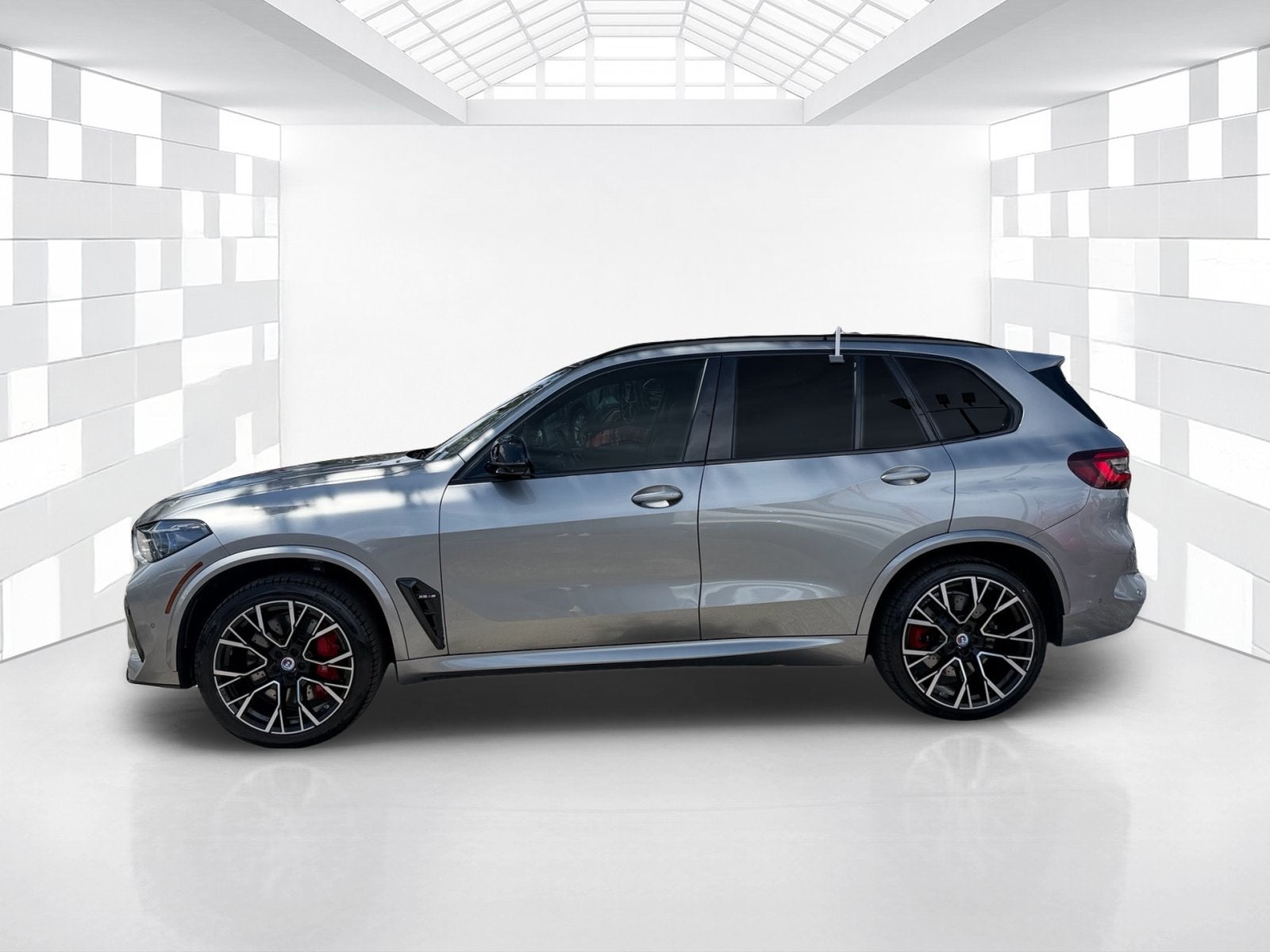 2022 BMW X5 M Base
