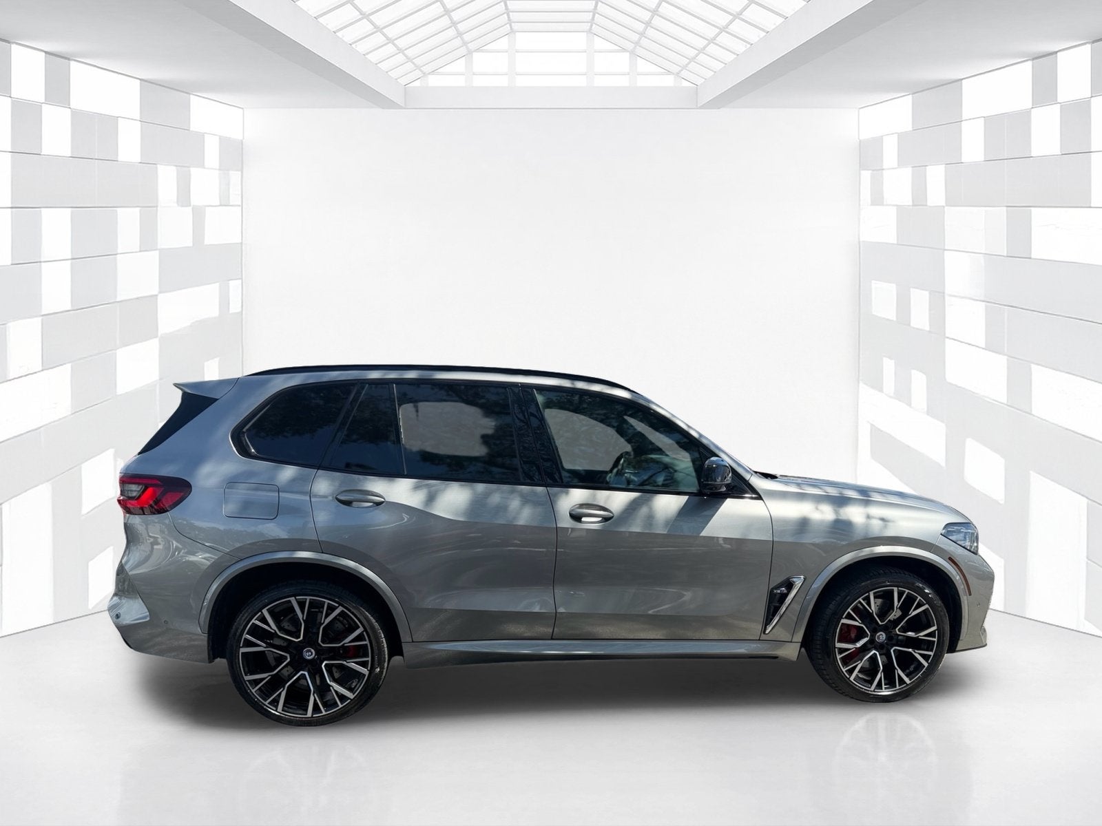 2022 BMW X5 M Base