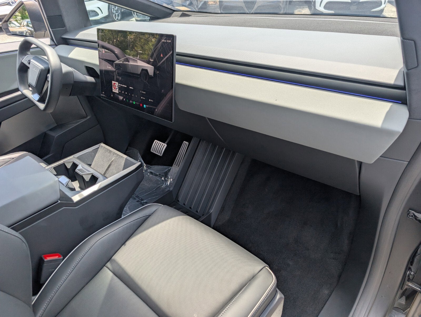 2025 Tesla Cybertruck Base