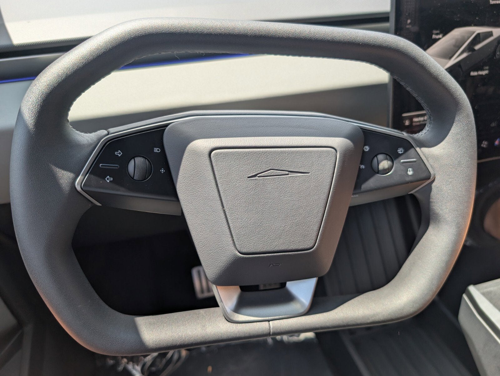 2025 Tesla Cybertruck Base