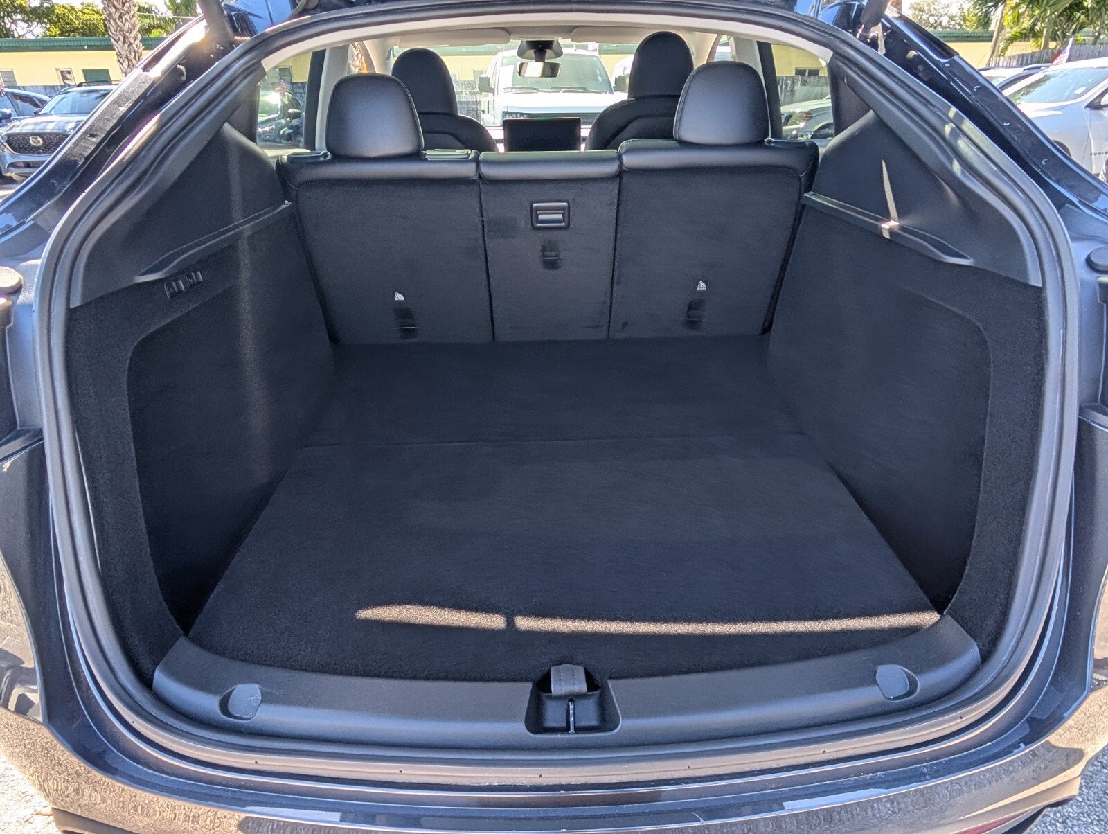 2024 Tesla Model Y Standard Range