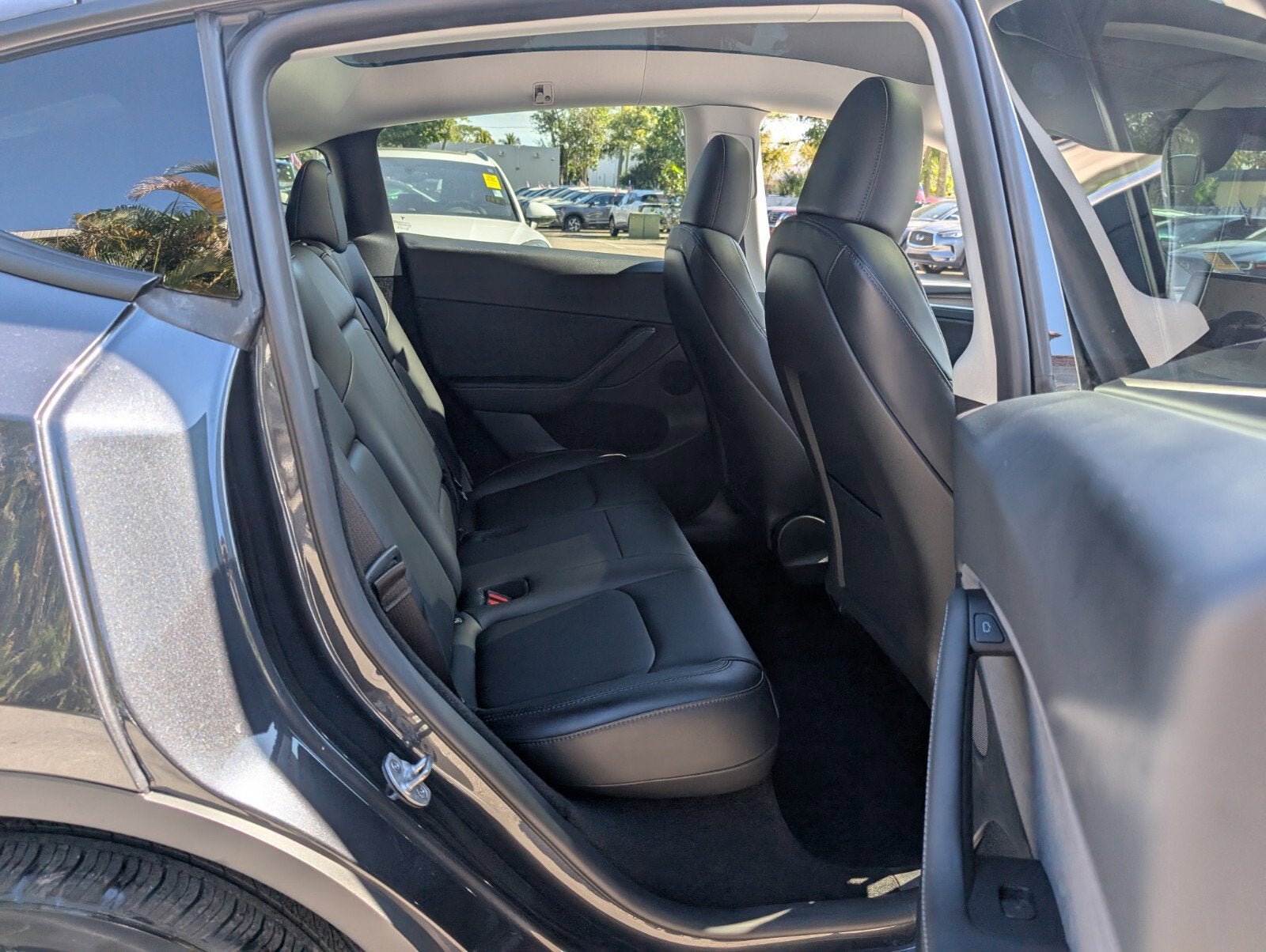 2024 Tesla Model Y Standard Range