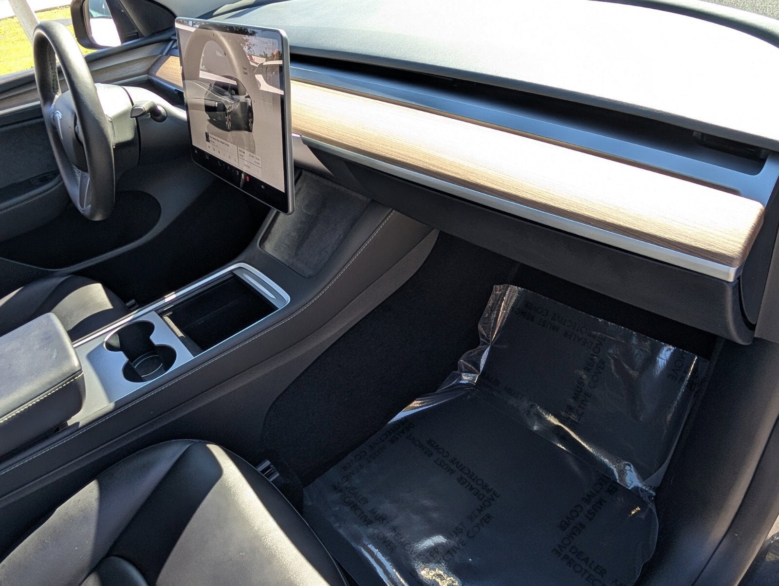 2024 Tesla Model Y Standard Range