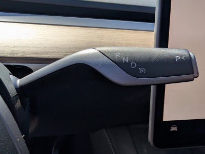 2024 Tesla Model Y Standard Range