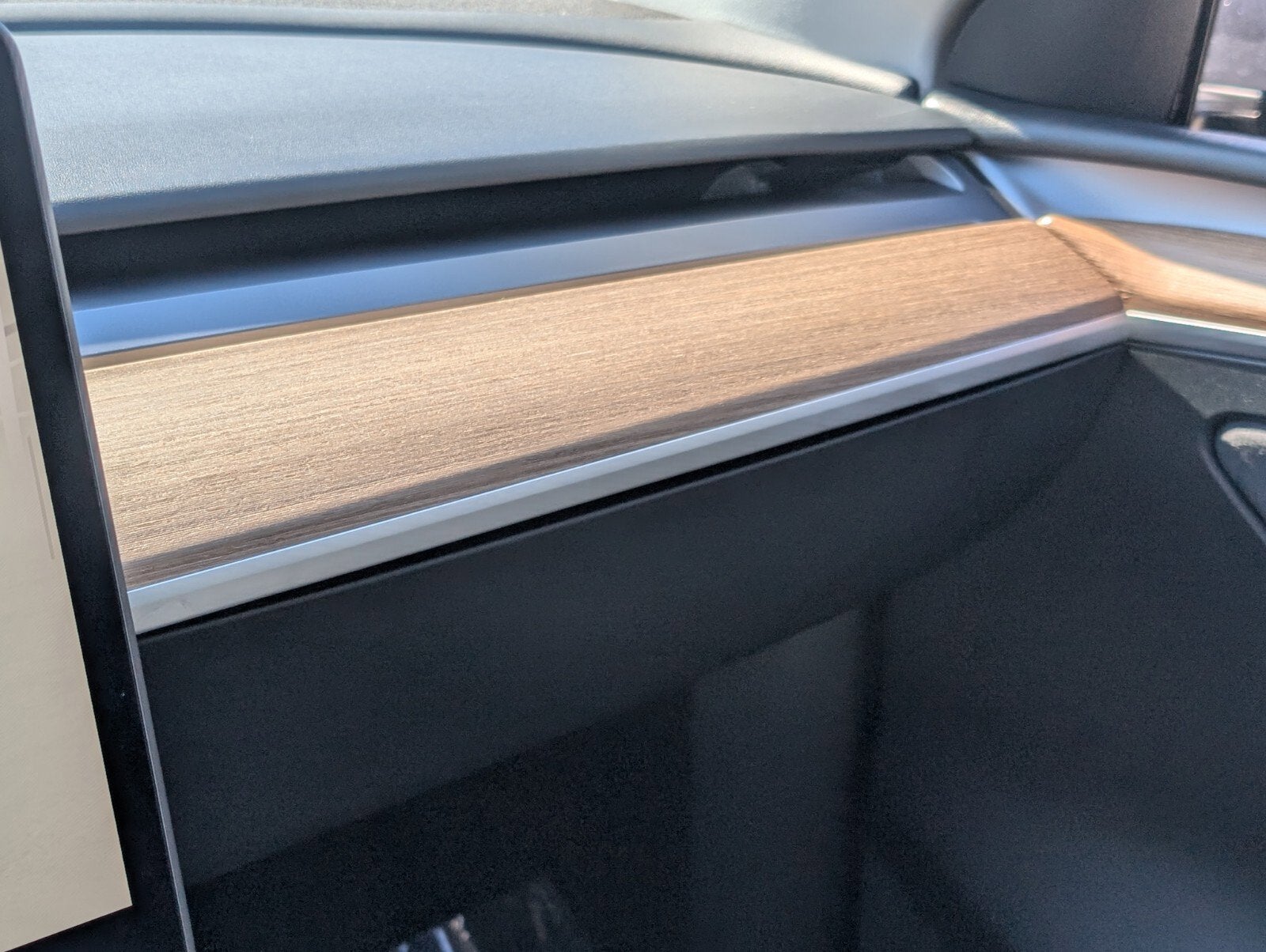 2024 Tesla Model Y Standard Range