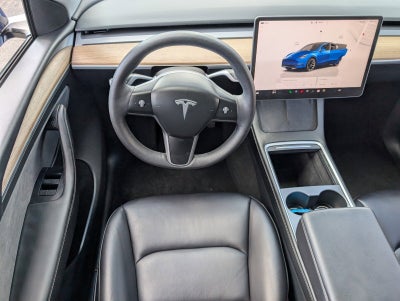 2024 Tesla Model Y Standard Range