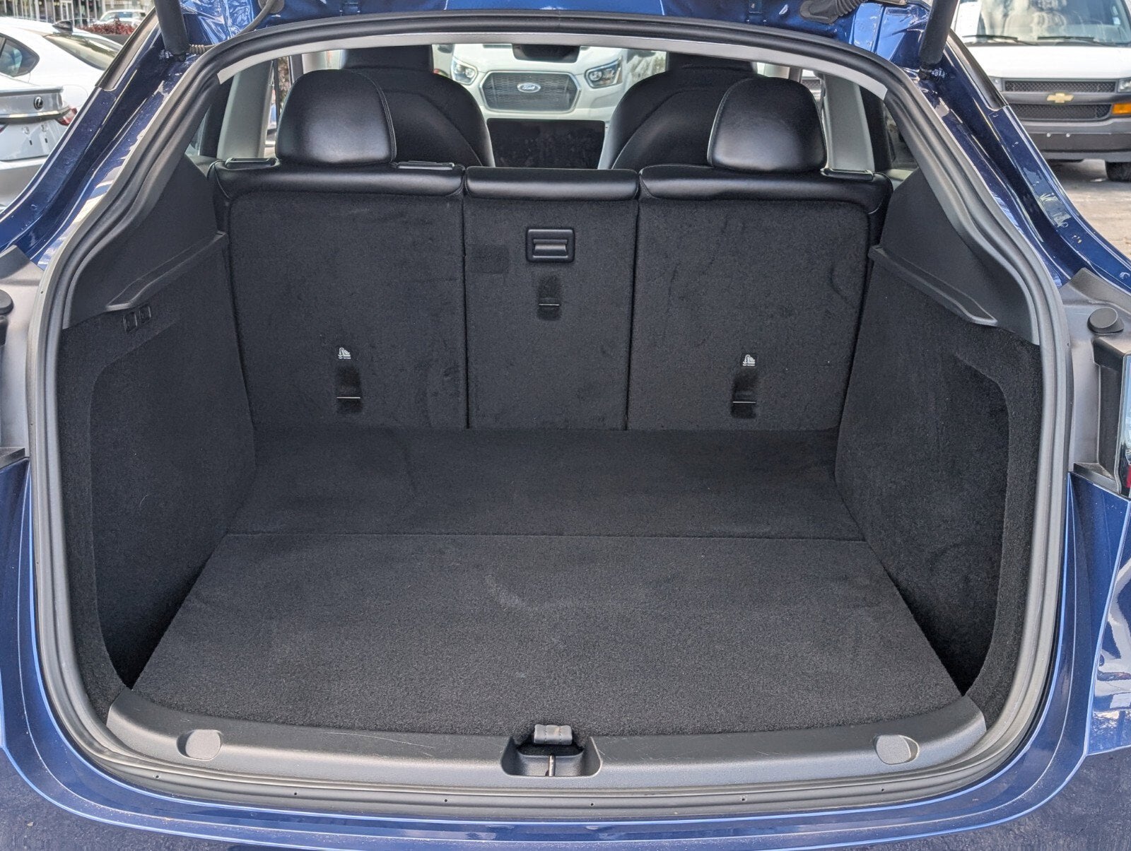 2024 Tesla Model Y Standard Range