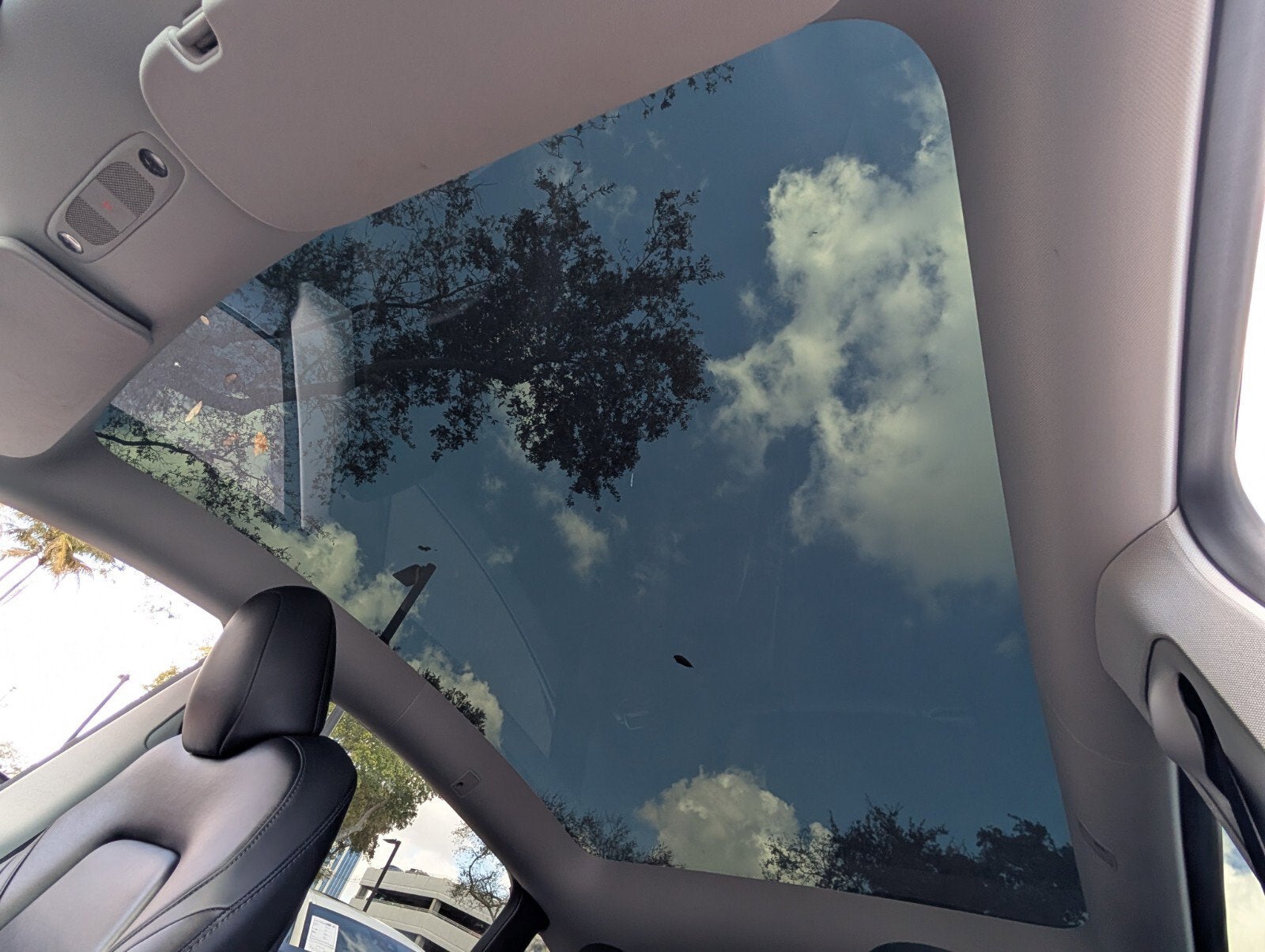 2024 Tesla Model Y Standard Range