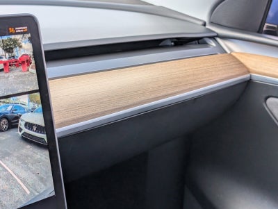 2024 Tesla Model Y Standard Range