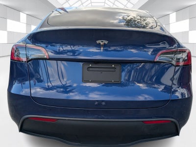 2024 Tesla Model Y Standard Range