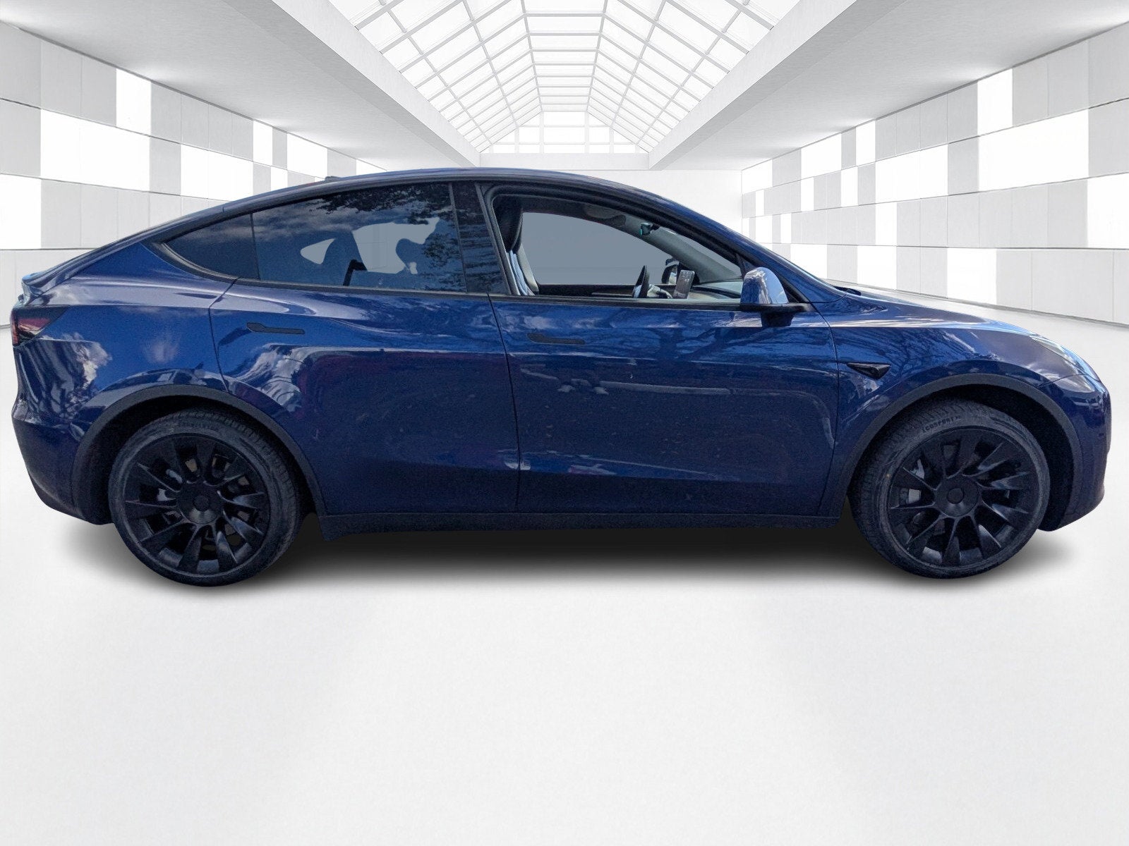 2024 Tesla Model Y Standard Range