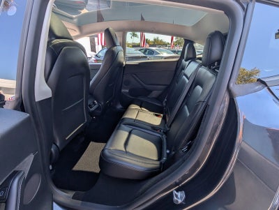 2025 Tesla Model Y Long Range